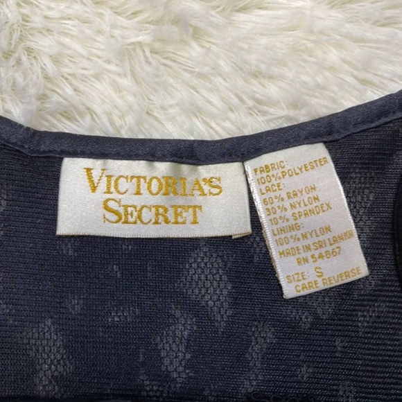 Vintage Gold Label Victoria's Secret 90s Black Nightie Chemise Size Small - Picture 3 of 8